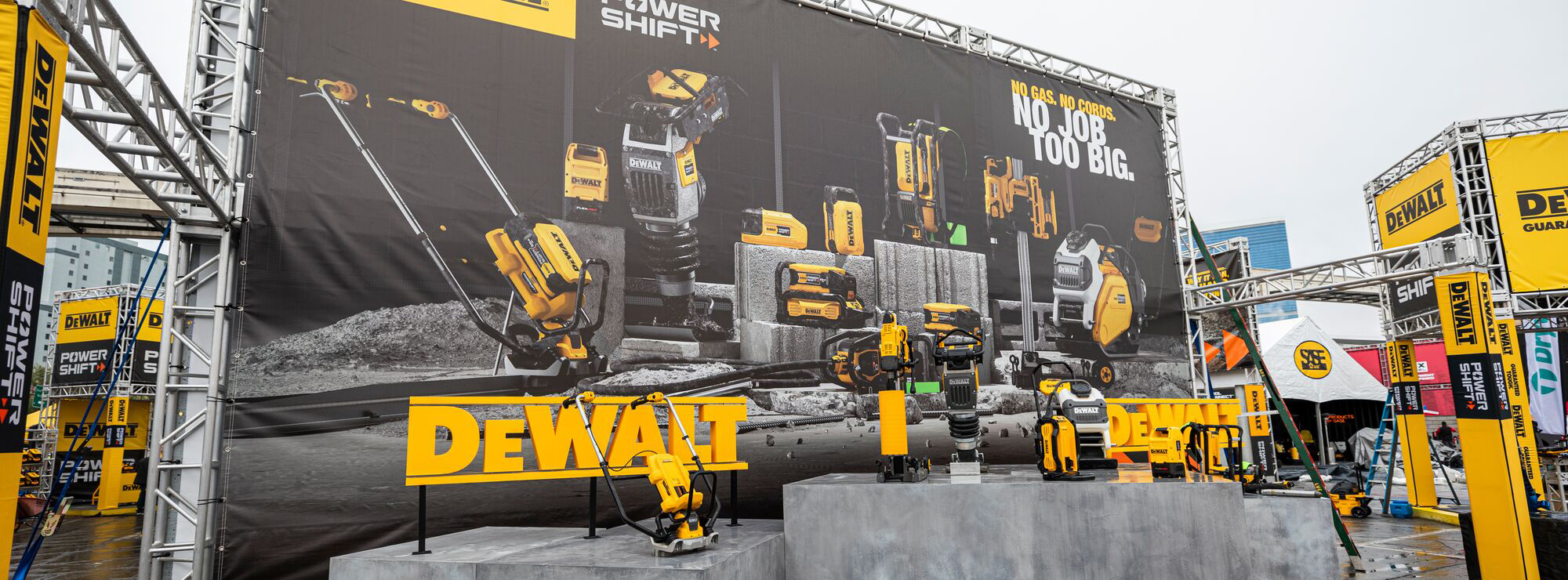 DeWALT -DeWALT Drupal Large DW WOC2025 Hero 1